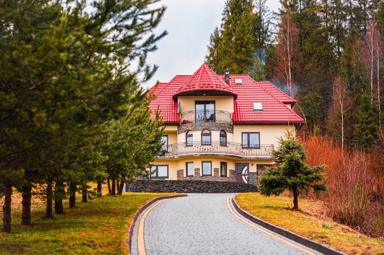 Dom Na Turystycznej Hotel Pyzowka Buitenkant foto